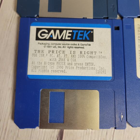 Vintage GameTek Floppy Disk Games Jeopardy, Card Shark, Family Fued LOT Untested - Picture 2 of 14